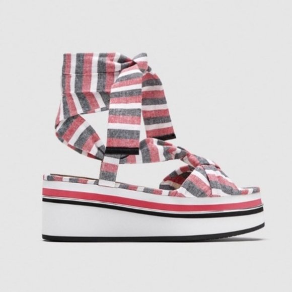 🖤 NWT - Striped Ankle Lace Up Tie Platform Sandals - Picture 4 of 8